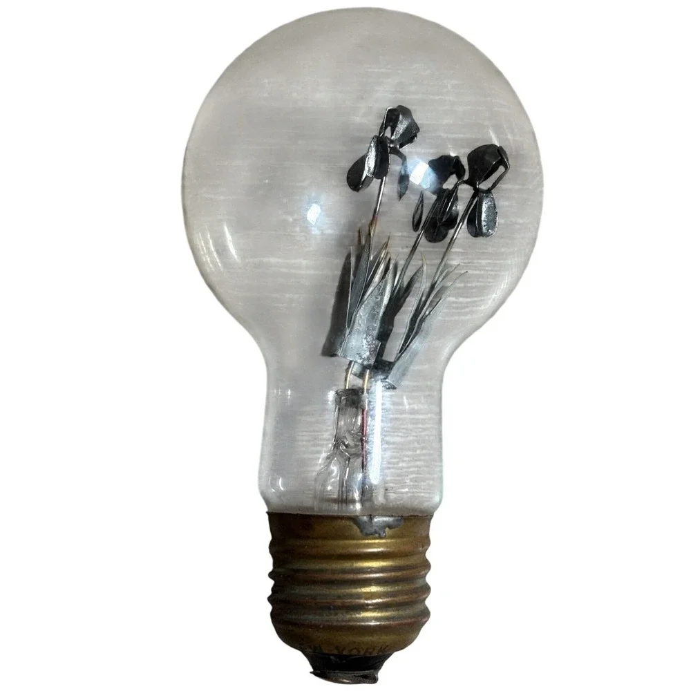 Vintage Aerolux Style Flower Light Bulb Metal New York Base DOES NOT WORK
